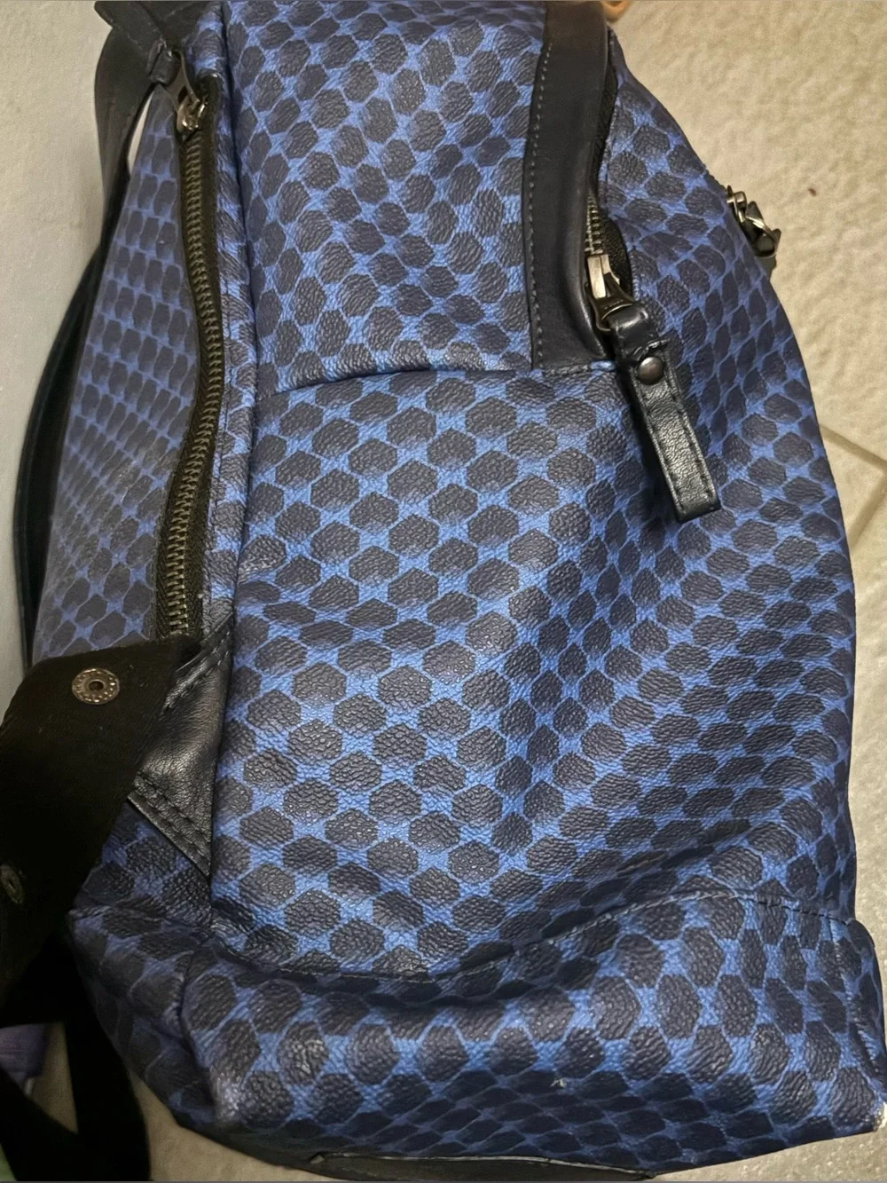 Verona Unisex Blue Patterned Backpack leather